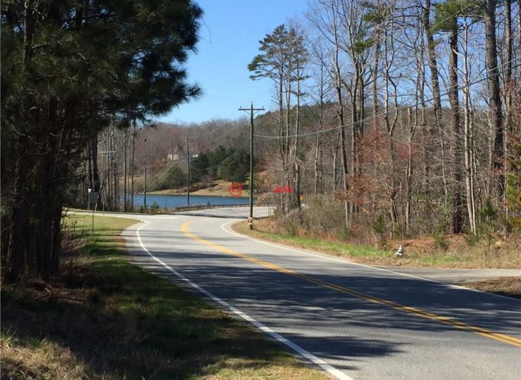 坎顿 总占地12545平方米的商业地产  2514 fate conn road, canton