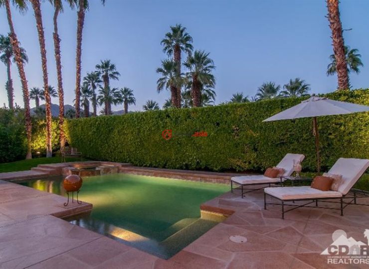 美国房产 加州 > 4卧3卫的房产  72550 greenbriar